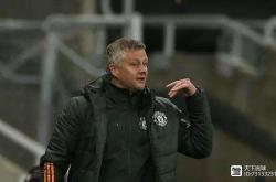 九游正版下载包含集结日荷甲焦点战，阿斯顿维拉回应争议，悬念犹存，球队文化再被提及的词条